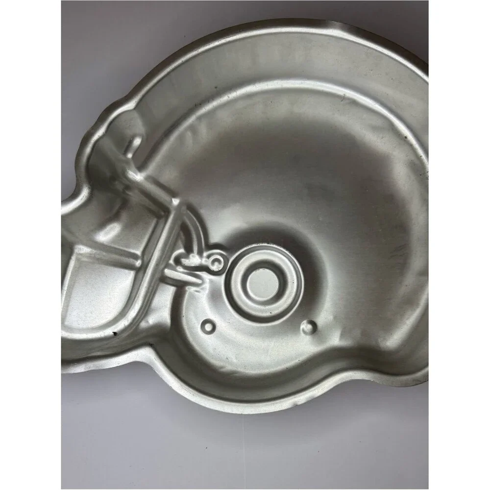 Wilton helmet shaped
